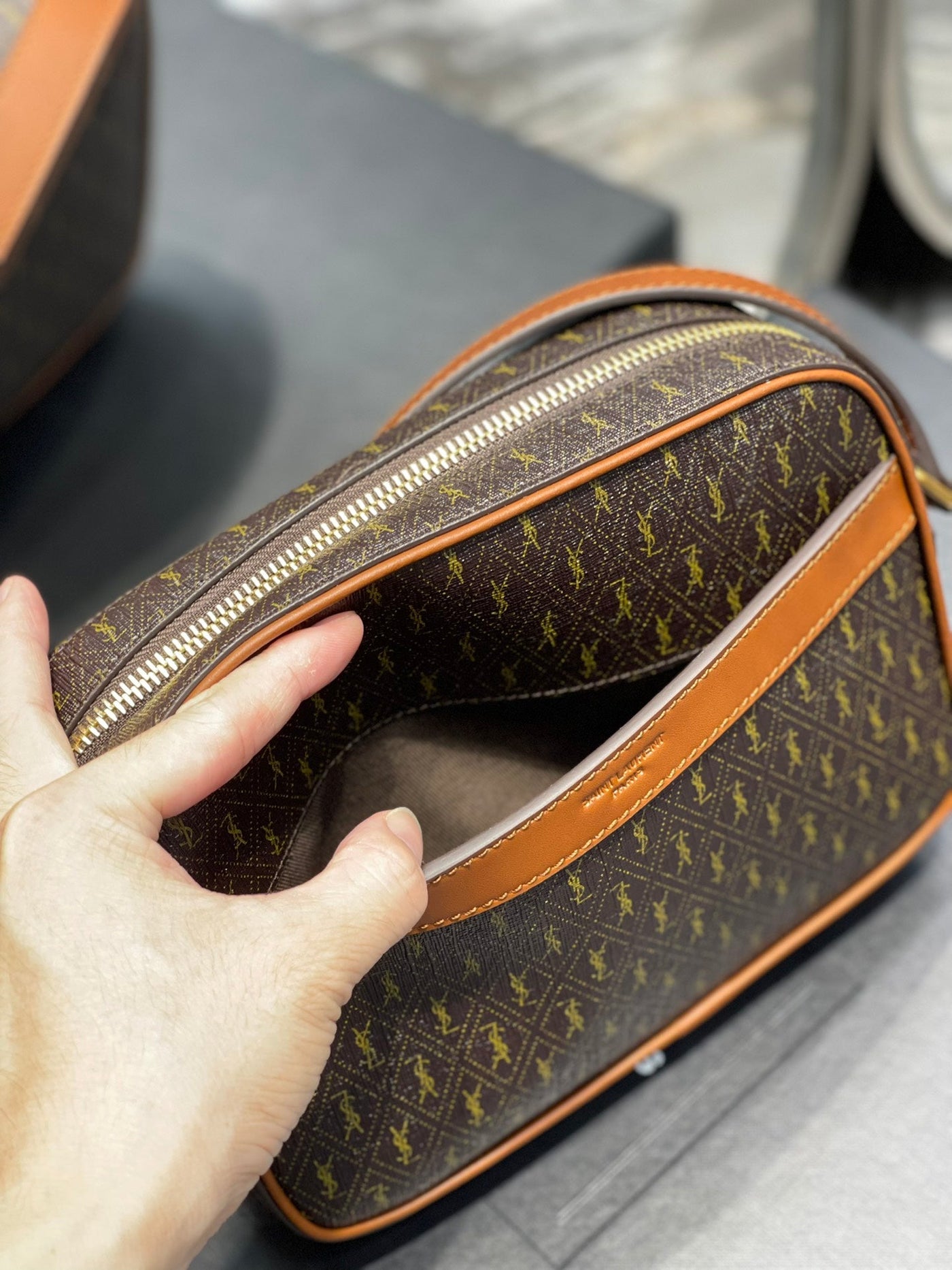 saint laurent  canvas smooth calfskin le monogramme camera bag chestnut - image 2