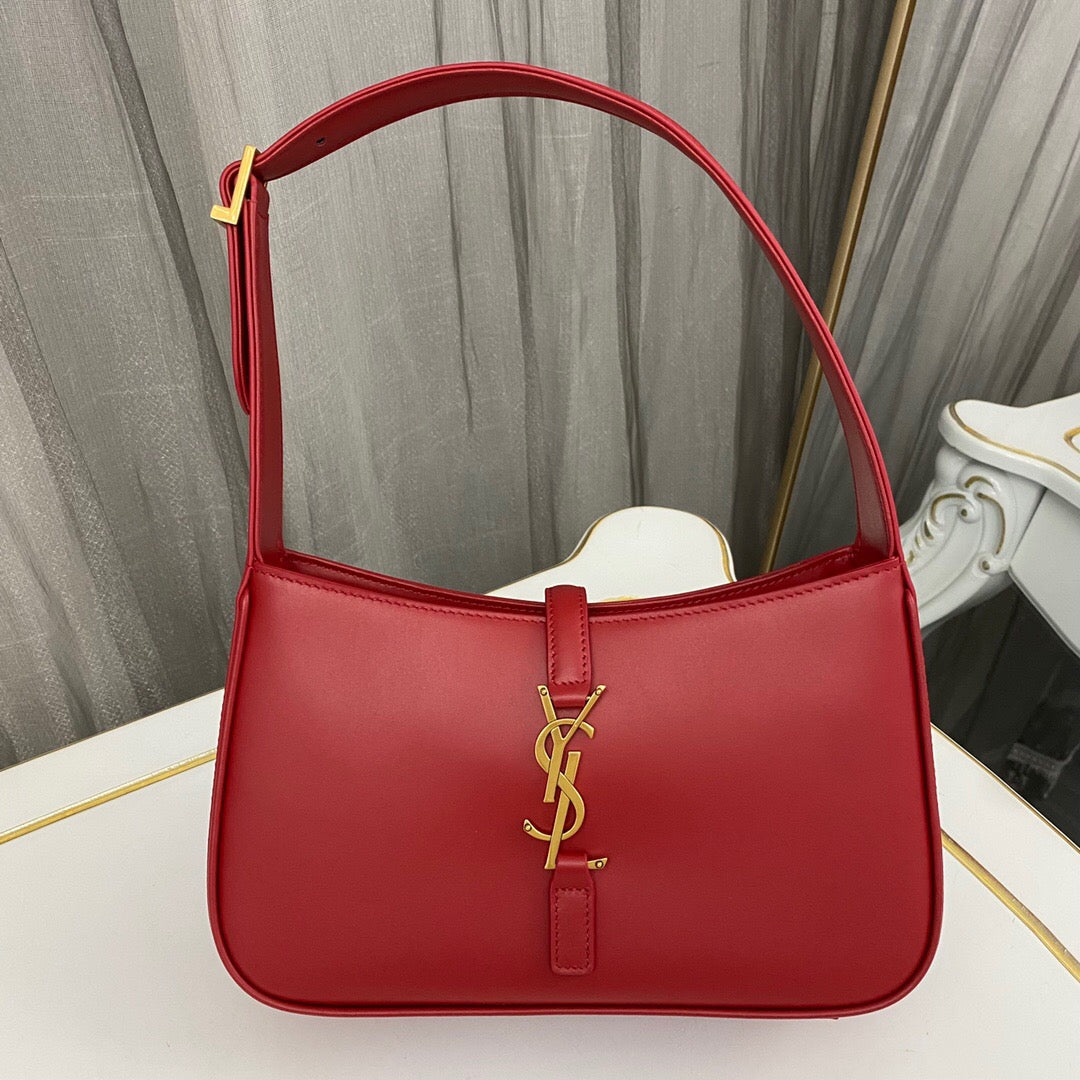 saint laurent  le 5 a 7 mini hobo bag – red - main image