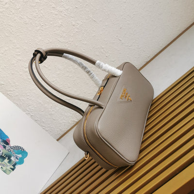 Pr*da medium leather top-handle bag - image 2
