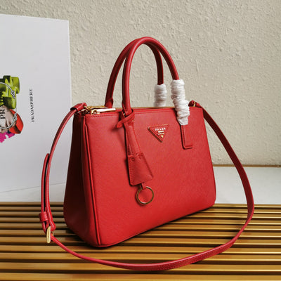 medium galleria 28 red saffiano leather - image 2