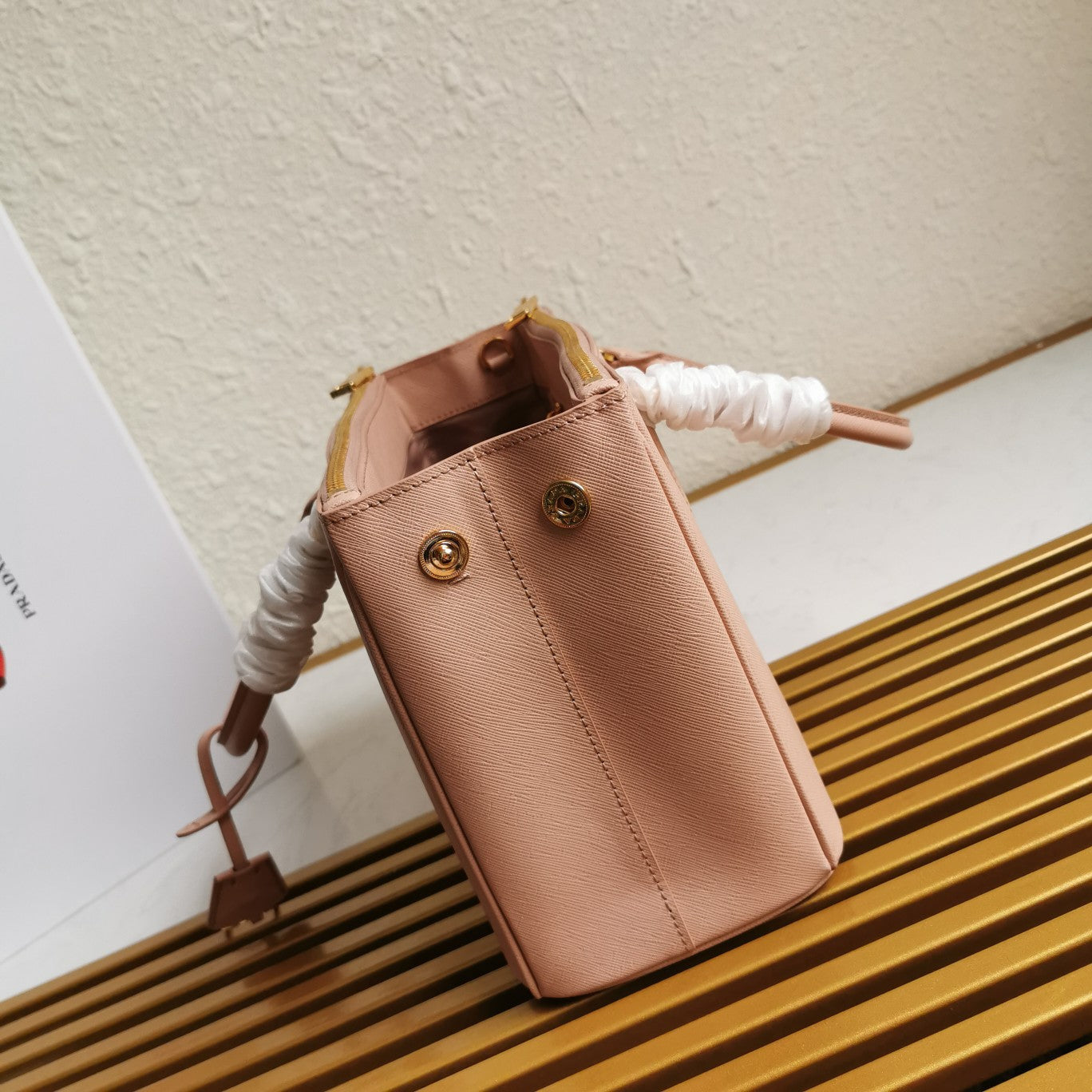 medium galleria 28 beige saffiano leather - image 4