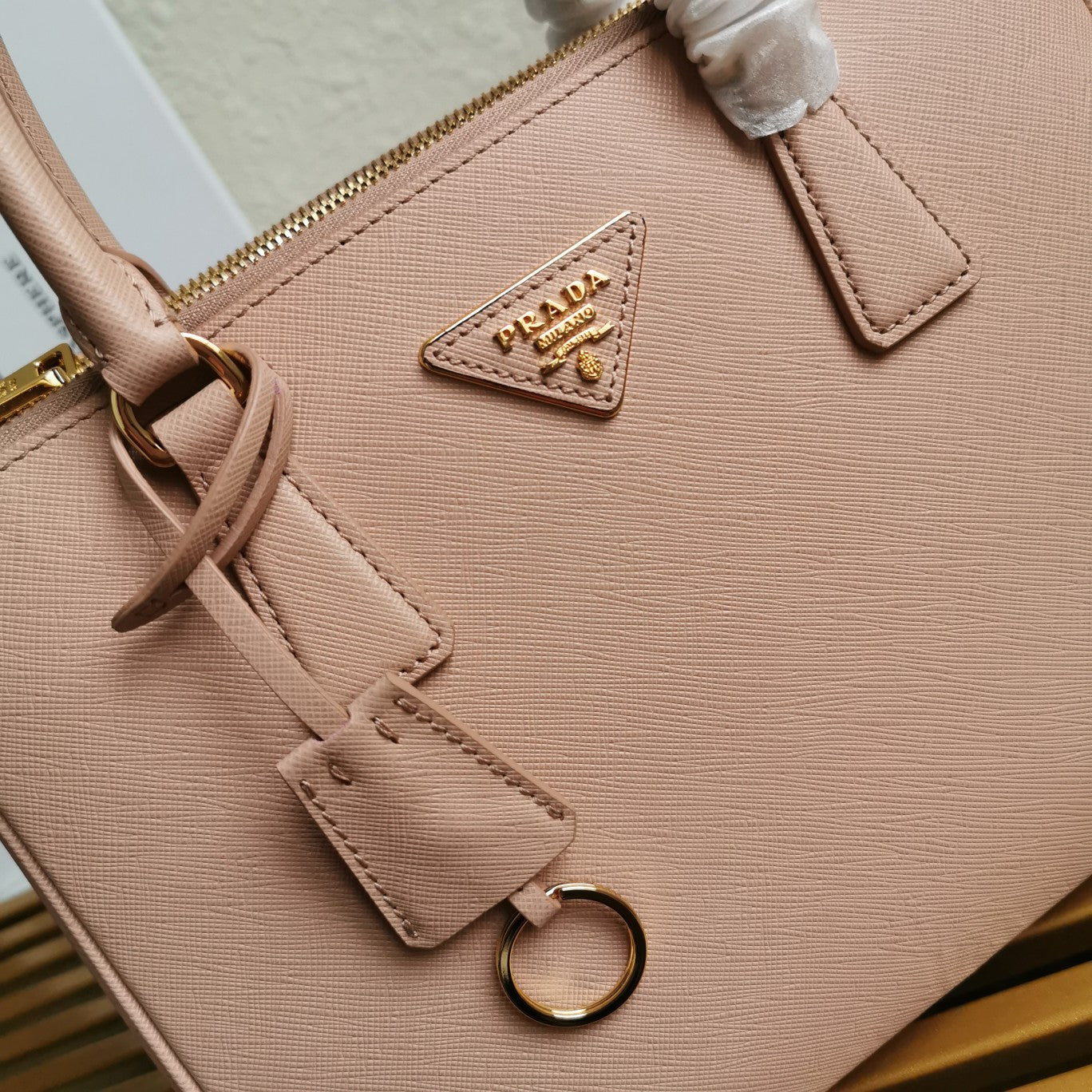 medium galleria 28 beige saffiano leather - image 5