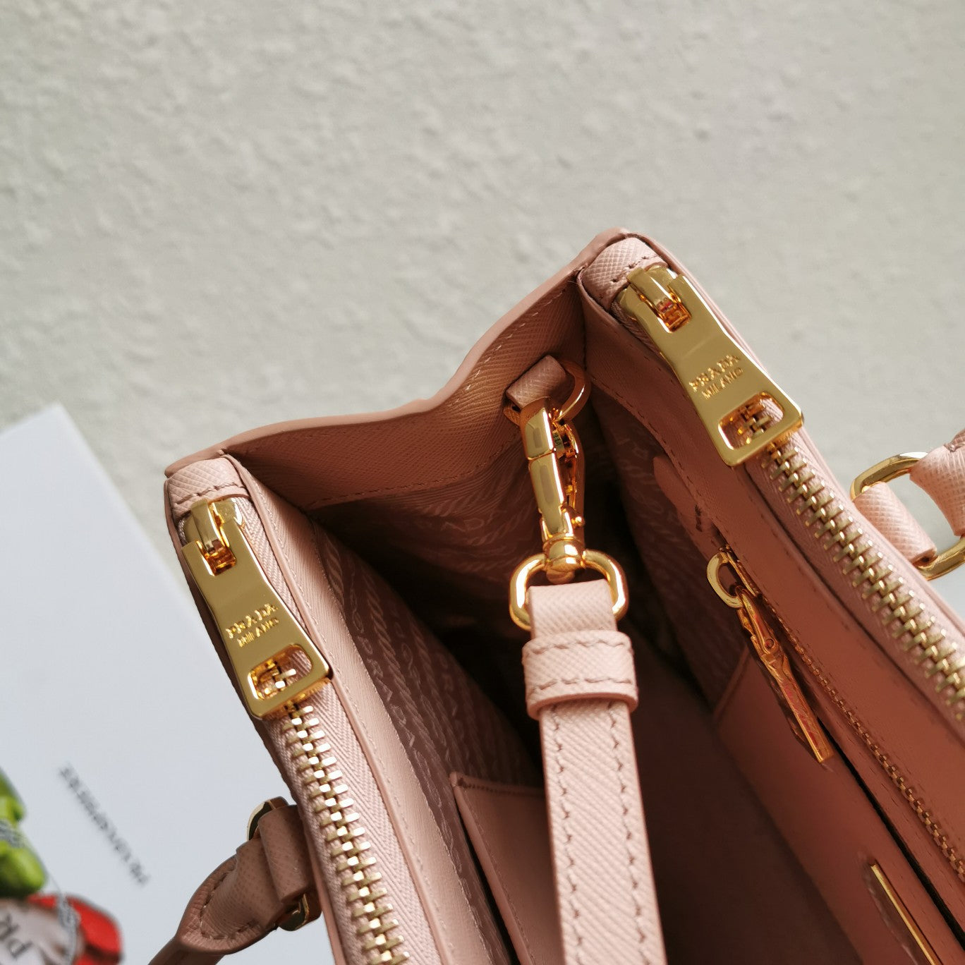 medium galleria 28 beige saffiano leather - image 6
