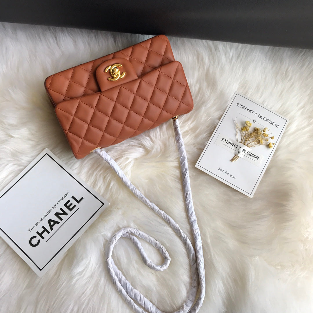 CC 20 CLASSIC SMALL DOUBLE FLAP BAG IN CARAMEL BROWN CALFSKIN - Image 6