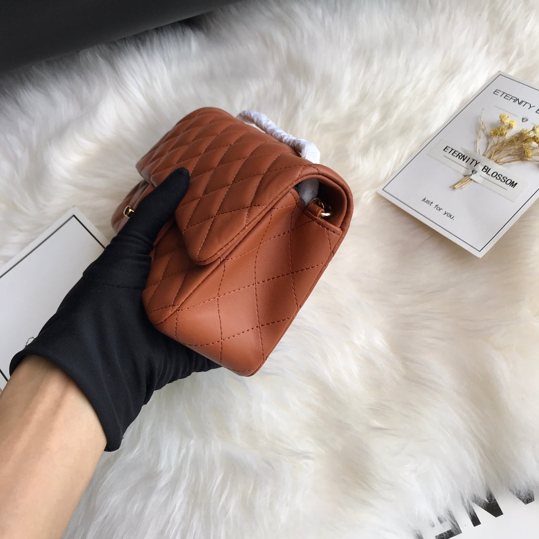 CC 20 CLASSIC SMALL DOUBLE FLAP BAG IN CARAMEL BROWN CALFSKIN - Image 9