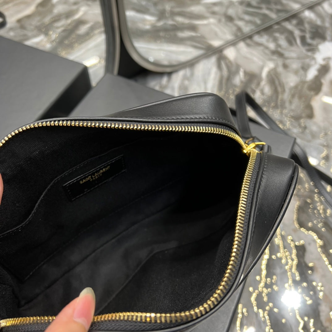 saint laurent lou medium Y*L striped canvas camera crossbody bag in grey cream - image 3