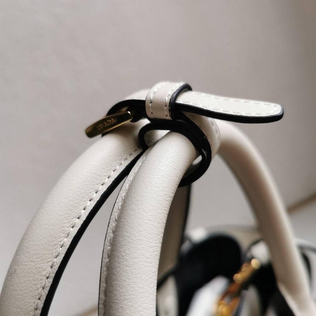 Pr*da white/black Pr*da buckle small leather handbag with belt - image 3