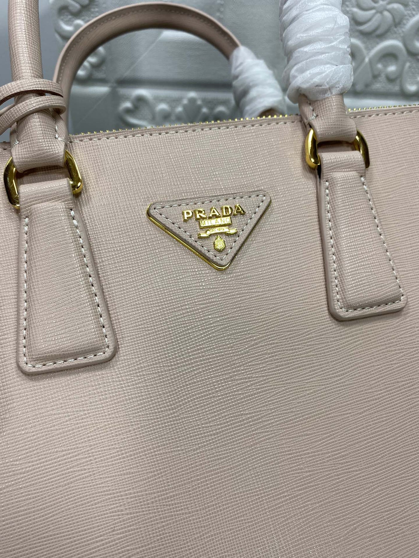 pra galleria 32 bag in beige saffiano leather - image 5