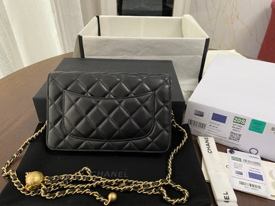 CLASSIC WOC 19CM BLACK LAMBSKIN GOLD HARDWARE - Image 5