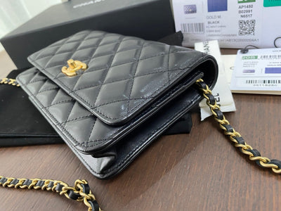 CLASSIC WOC 19CM BLACK LAMBSKIN GOLD HARDWARE - Image 6