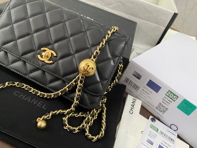 CLASSIC WOC 19CM BLACK LAMBSKIN GOLD HARDWARE - Image 7