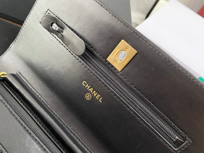 CLASSIC WOC 19CM BLACK LAMBSKIN GOLD HARDWARE - Image 9
