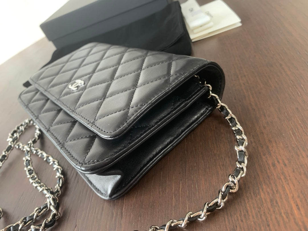 WOC 19CM BLACK LAMBSKIN SILVER HARDWARE - Image 7