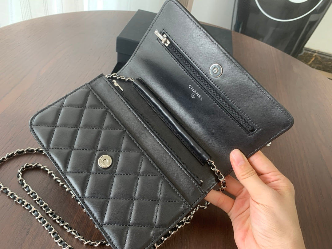 WOC 19CM BLACK LAMBSKIN SILVER HARDWARE - Image 8
