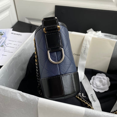 CC GABRIELLE MINI 20 HOBO BAG IN MIDNIGHT BLUE MIX BLACK CALFSKIN - Image 9
