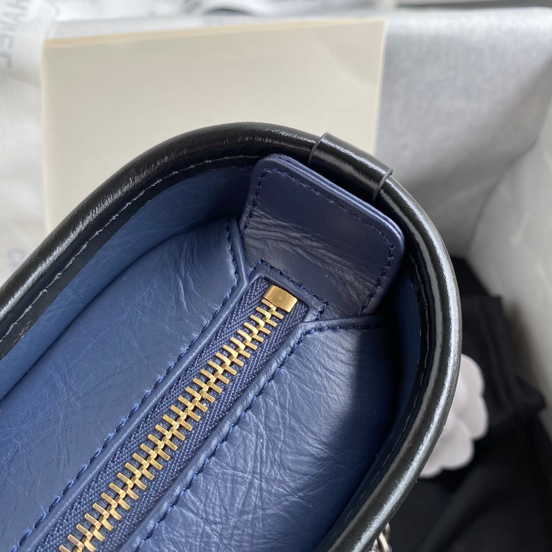 CC GABRIELLE MINI 20 HOBO BAG IN MIDNIGHT BLUE MIX BLACK CALFSKIN - Image 6