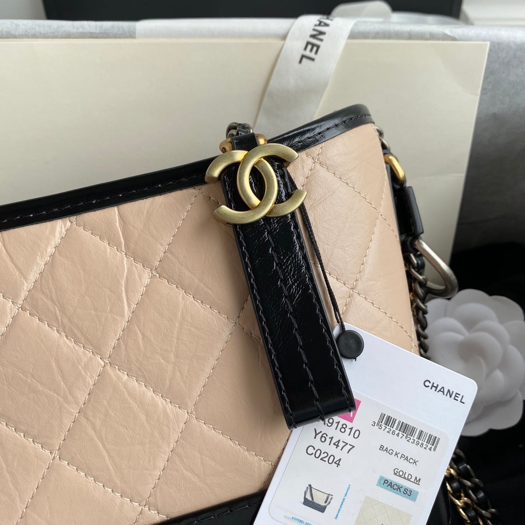 CC GABRIELLE MINI 20 HOBO BAG IN ALMOND BEIGE MIX BLACK CALFSKIN - Image 5
