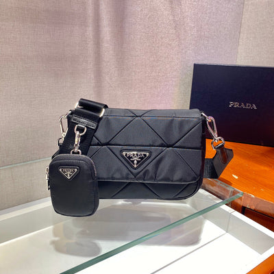 small flap bag 21 in black triangular quilted pattern re-nylon - main image