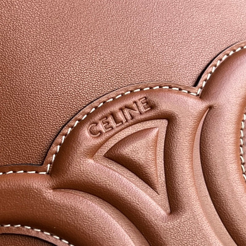 BUCKET CUIR TRIOMPHE 24 GINGGERBREAD BROWN CALFSKIN - Image 9