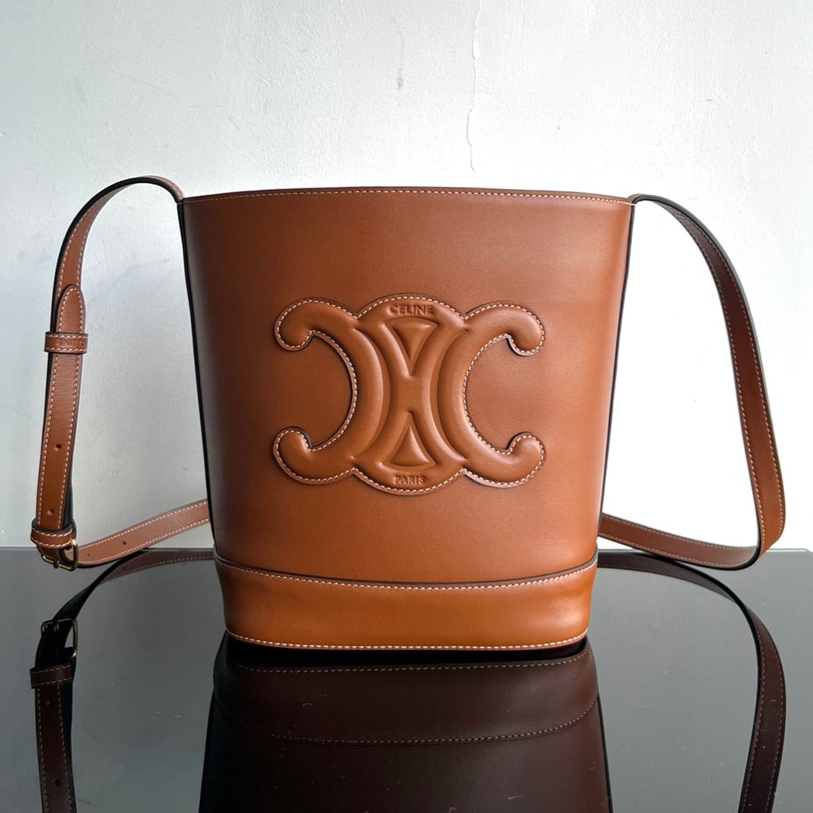 BUCKET CUIR TRIOMPHE 24 GINGGERBREAD BROWN CALFSKIN - Image 3