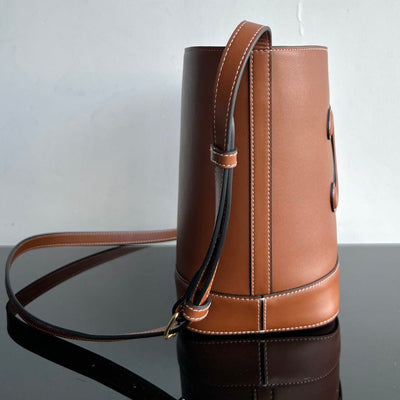 BUCKET CUIR TRIOMPHE 24 GINGGERBREAD BROWN CALFSKIN - Image 2