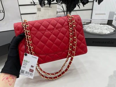 CC 25 CLASSIC SMALL DOUBLE FLAP BAG IN CHERRY RED CALFSKIN WITH STRAP - Image 6