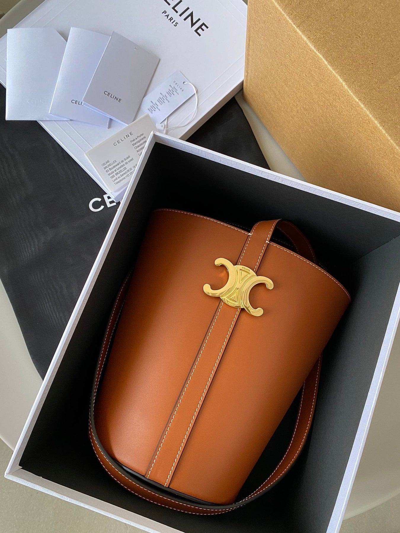 TRIOMPHE 25 BUCKET BAG CINNAMON BROWN CALFSKIN - Image 4