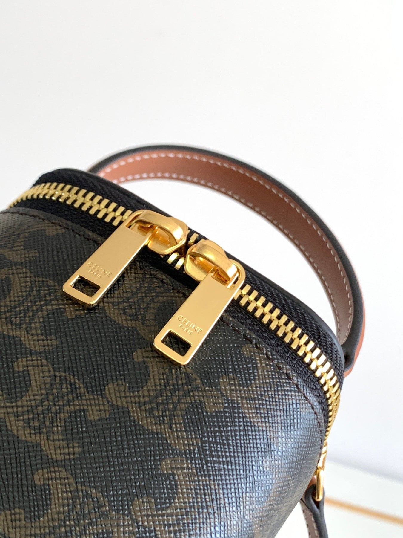 TRIPHOME 9 CALFSKIN BLACK PATTERN BOX BAG - Image 8