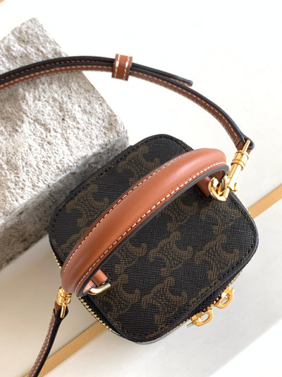 TRIOMPHE 9 CALFSKIN BLACK PATTERN BOX BAG - Image 6