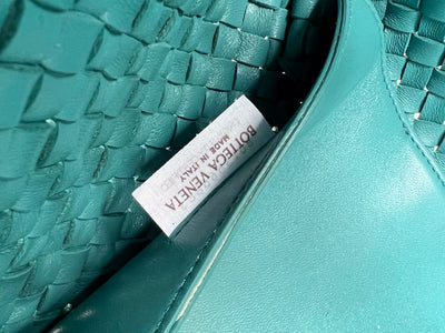 SMALL CABAT 32 IN TEAL BLUE LAMBSKIN - Image 5