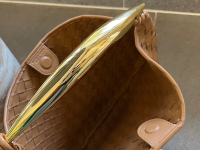 SARDINE 33 WITH CHAIN IN TAWNY BROWN LAMBSKIN - Image 8