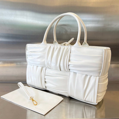 SMALL ARCO TOTE 30 IN WHITE SOFT LAMBSKIN - Image 3