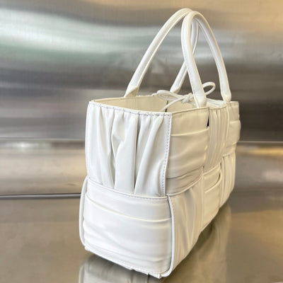 SMALL ARCO TOTE 30 IN WHITE SOFT LAMBSKIN - Image 8