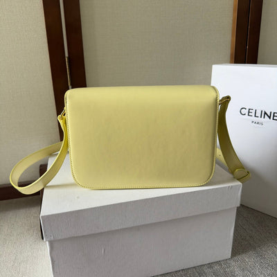 CLASSIQUE TRIOMPHE BAG 22 IN YELLOW CALFSKIN - Image 2