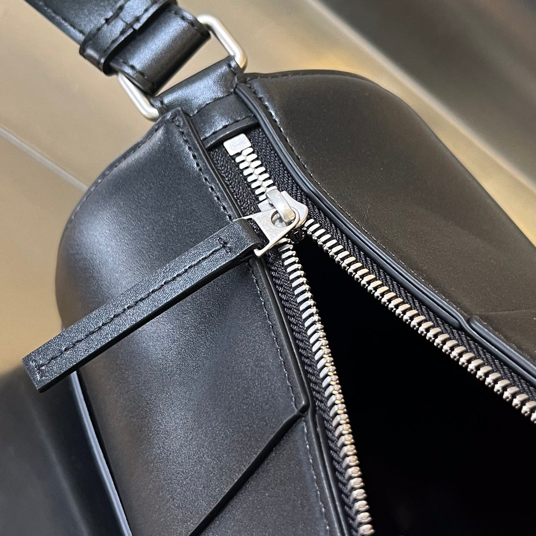 CYLINDER CASSETTE 30 IN BLACK CALFSKIN - Image 9
