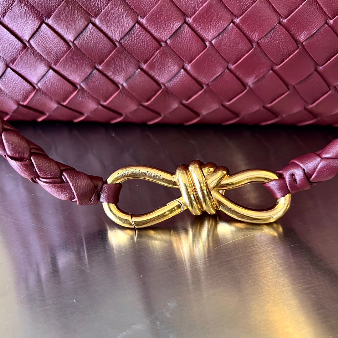 MEDIUM ANDIAMO 32 IN BURGUNDY LAMBSKIN - Image 9