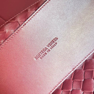 MEDIUM ANDIAMO 32 IN BURGUNDY LAMBSKIN - Image 7