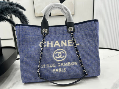 CC DEAUVILLE LARGE 38 TOTE BAG IN VIOLET PURPLE CANVAS WITH WHITE LOGO - Image 4