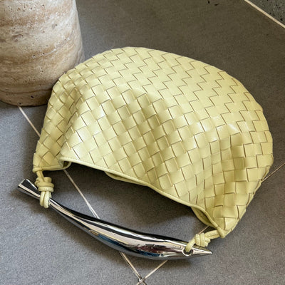 SARDINE 33 WITH CHAIN IN YELLOW CREAM LAMBSKIN - Image 2