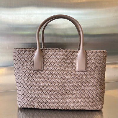SMALL CABAT 32 IN SADDLE BROWN LAMBSKIN - Main Image