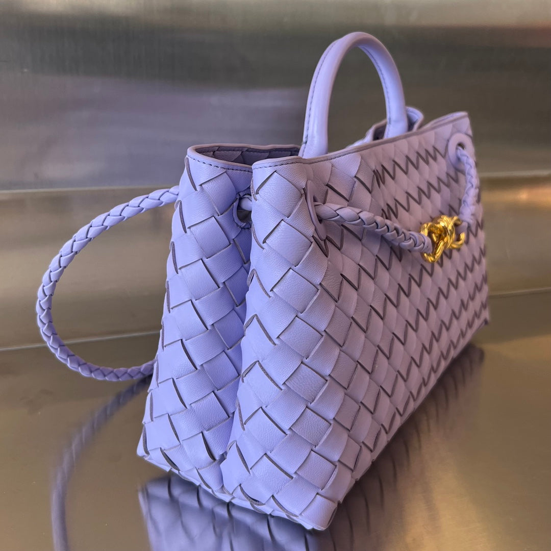 SMALL ANDIAMO 29 IN LIGHT PURPLE LAMBSKIN - Image 2