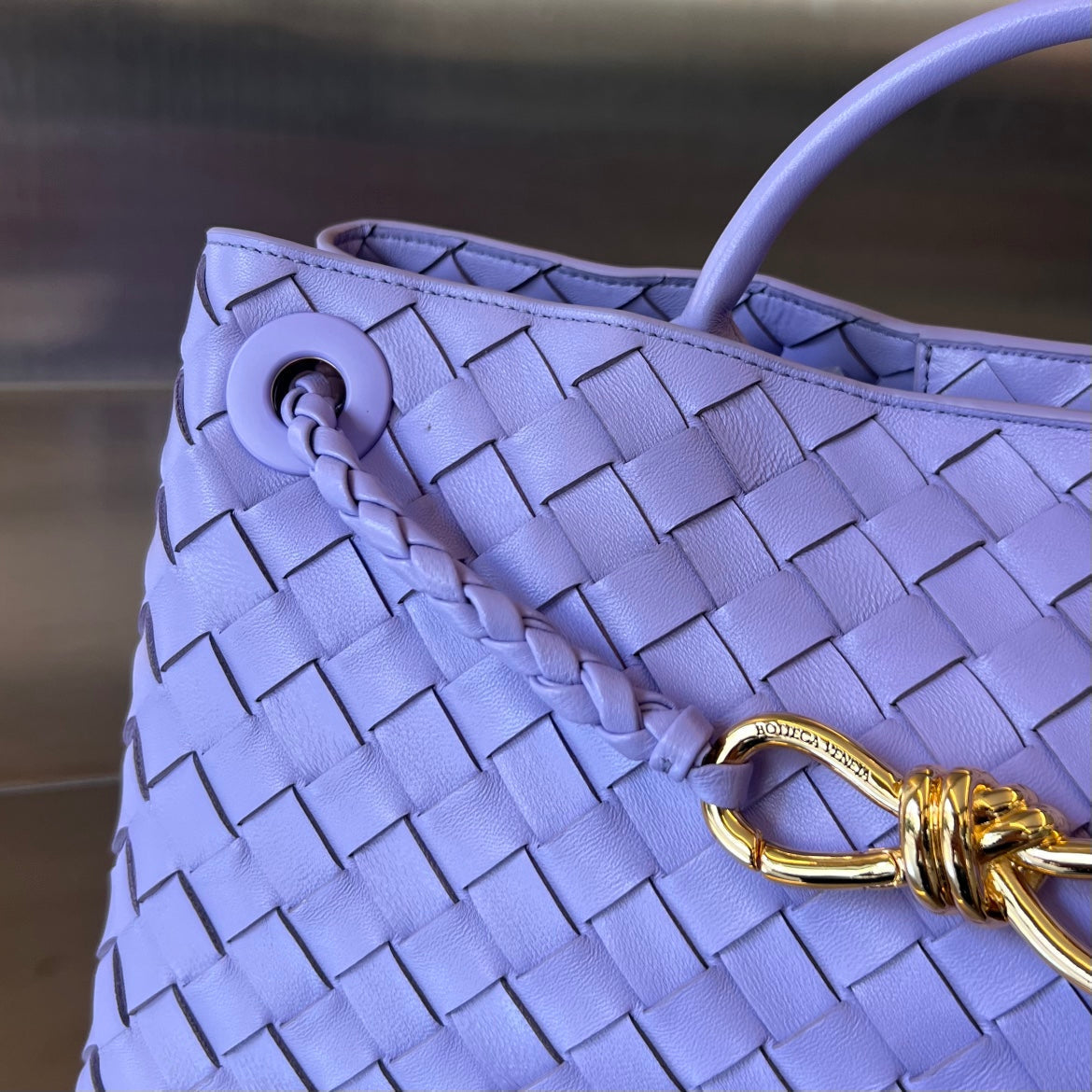 SMALL ANDIAMO 29 IN LIGHT PURPLE LAMBSKIN - Image 9