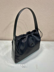 large drawstring bag 37 in black re-nylon - image 3