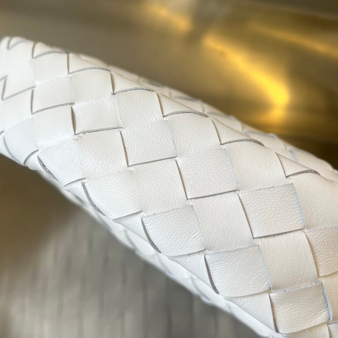MINI HOP 25 IN WHITE CALFSKIN - Image 7