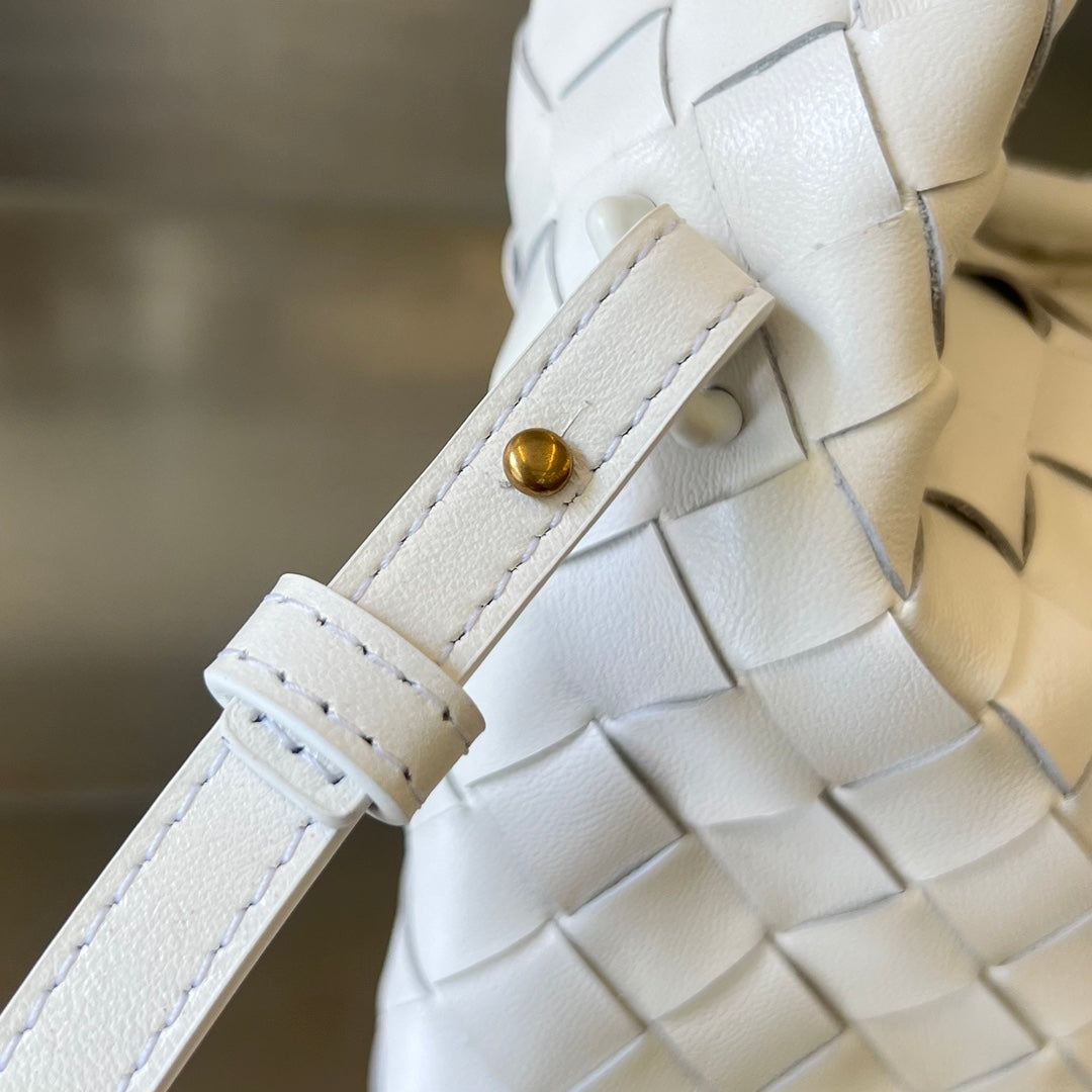 MINI HOP 25 IN WHITE CALFSKIN - Image 9