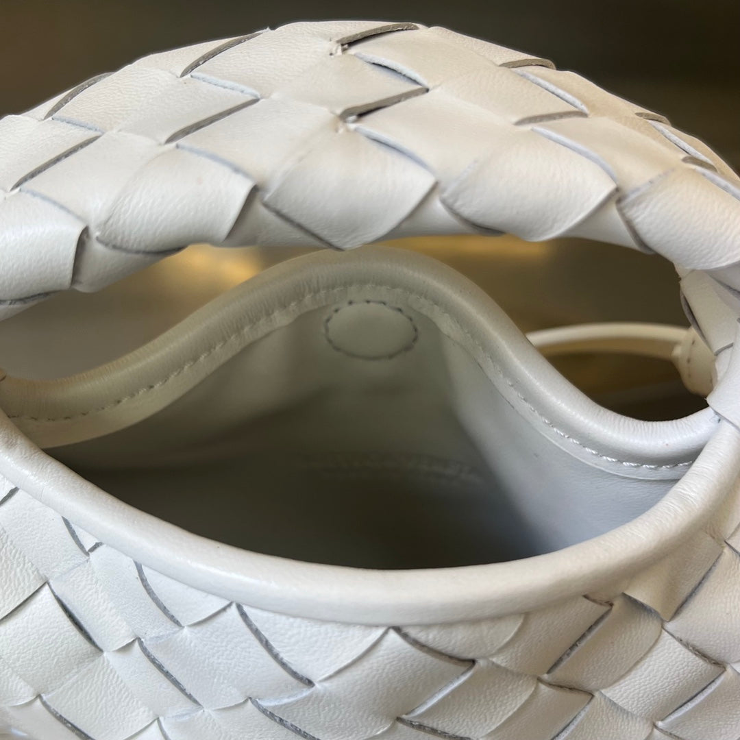MINI HOP 25 IN WHITE CALFSKIN - Image 5