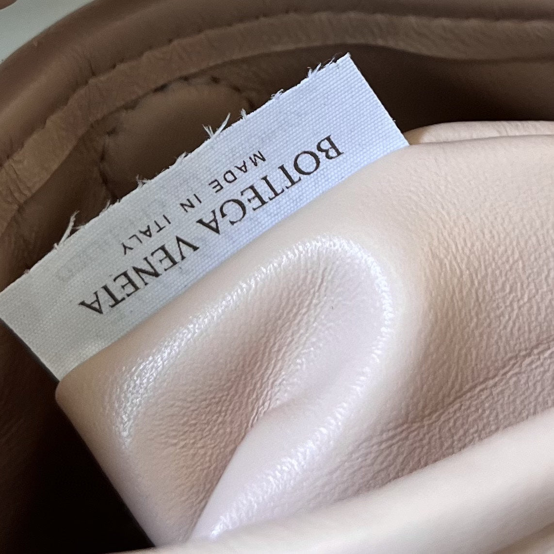 MINI HOP 25 IN SOFT PEACH CALFSKIN - Image 6