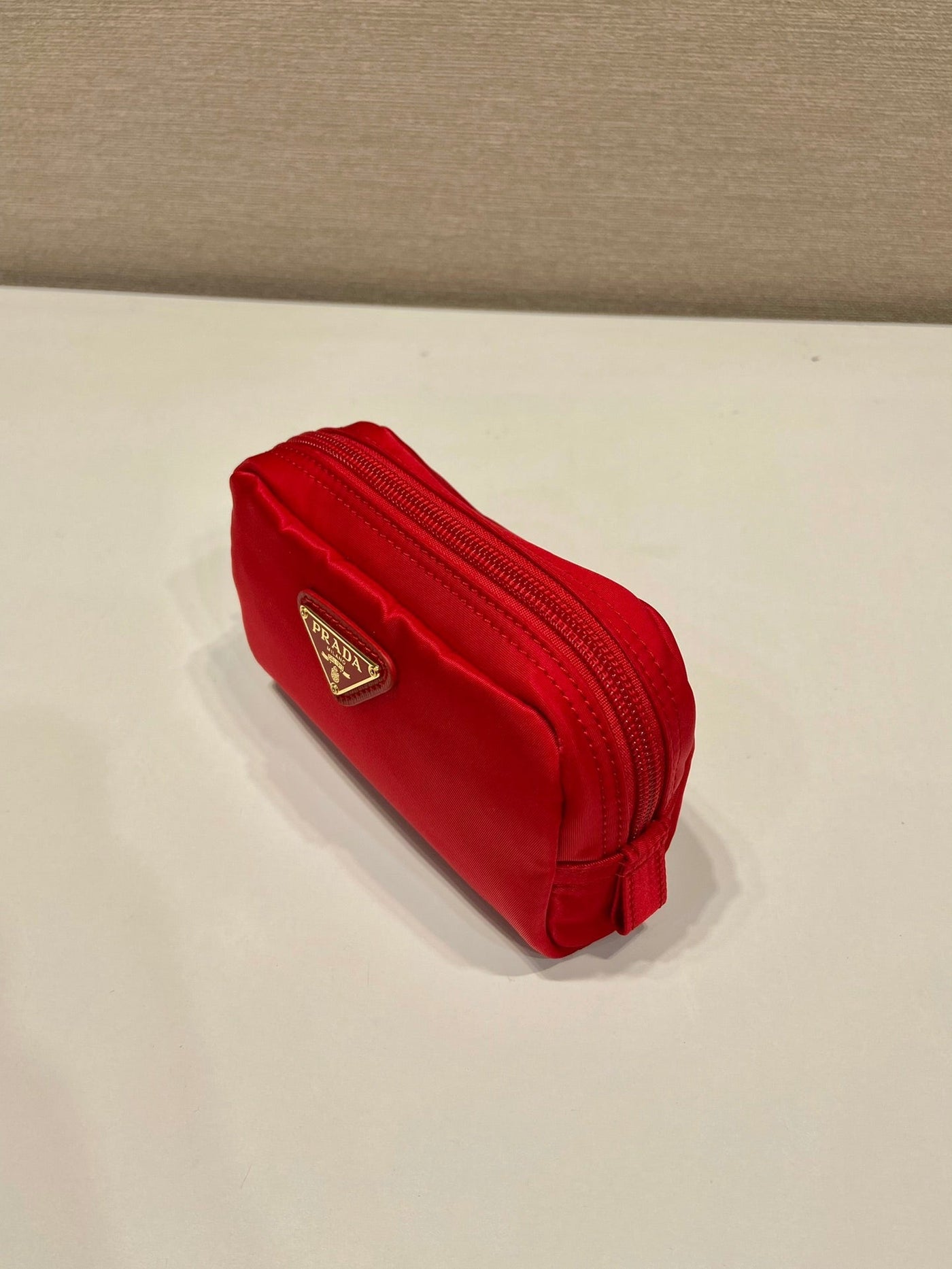 clutch 12 in passion red re-nylon - image 3