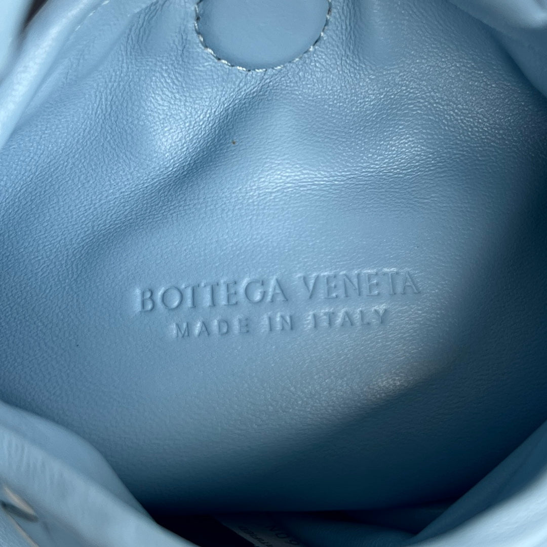 MINI HOP 25 IN SKY BLUE CALFSKIN - Image 7