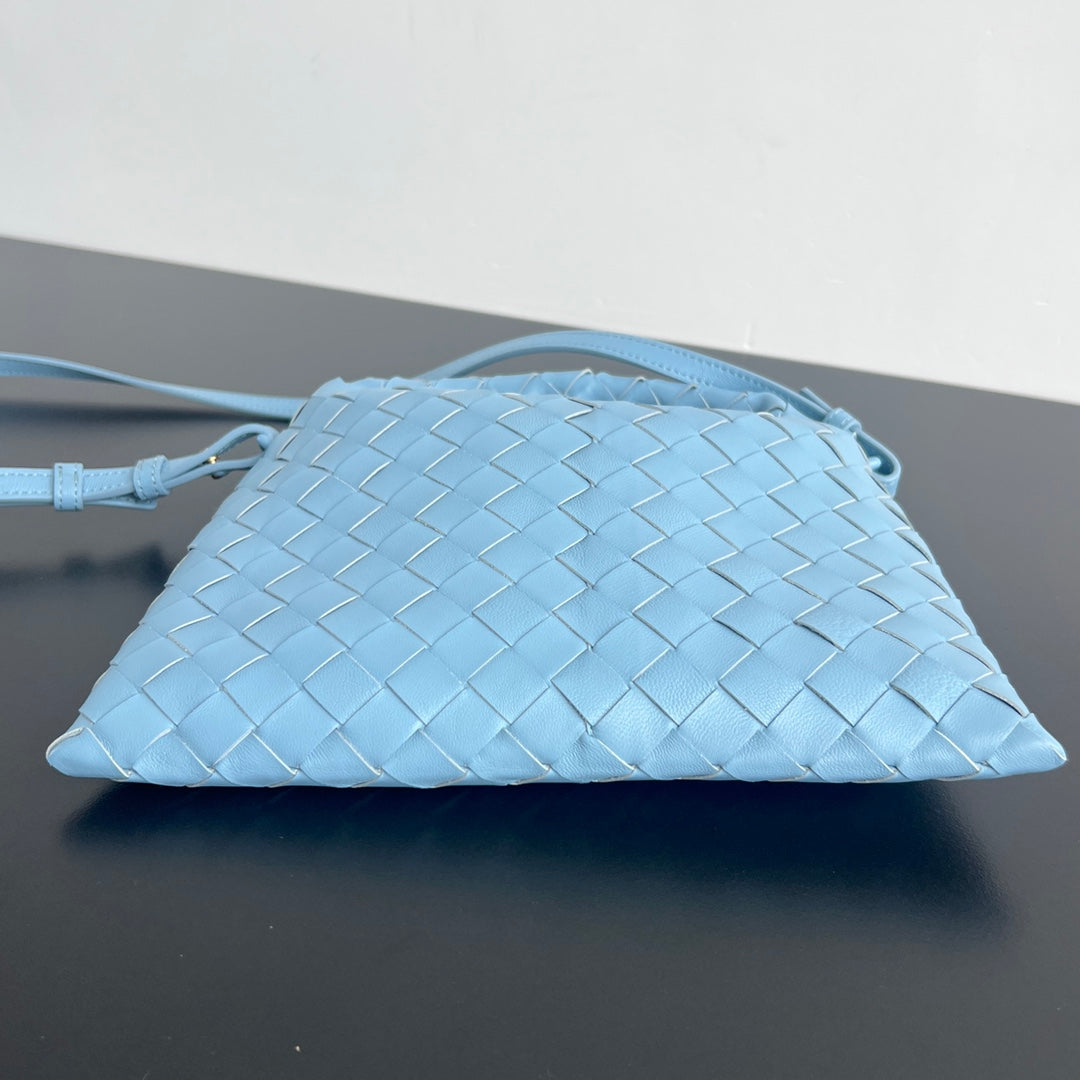 MINI HOP 25 IN SKY BLUE CALFSKIN - Image 5